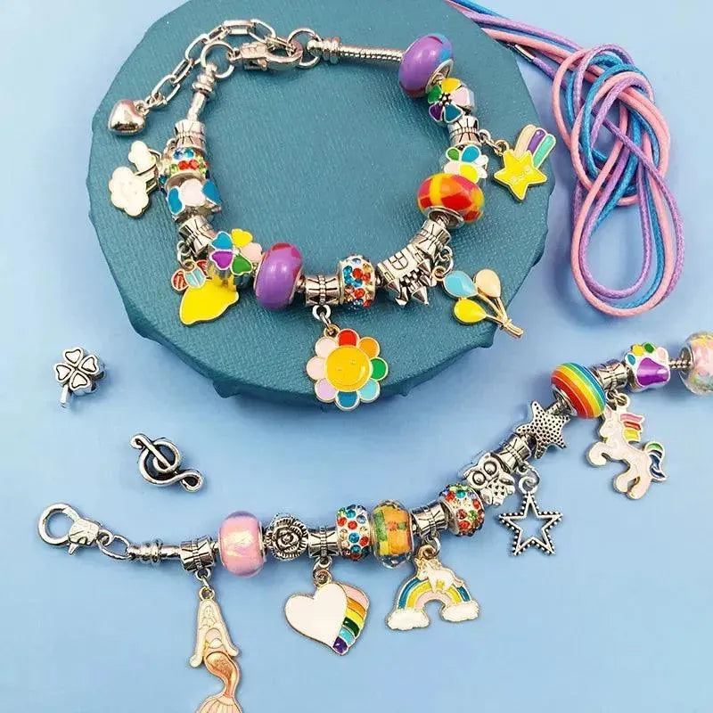 Kit Pulseiras e Berloques Infantil - 66 Peças